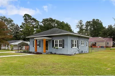 404 E Donaldson Avenue, Raeford, NC 28376 - Photo 5