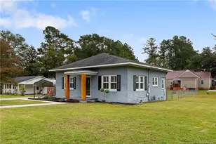 404 E Donaldson Ave, Raeford, NC 28376 - Photo 5