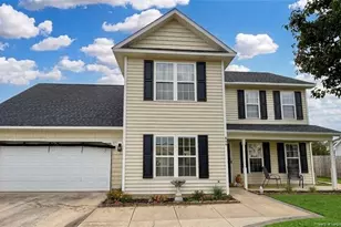 626 Fairfield Cir, Raeford, NC 28376 - Photo 1