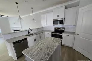 36 Spruce Holw Cir, Spring Lake, NC 28390 - Photo 3