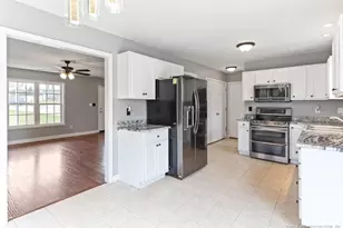 76 Lansing Ct W, Sanford, NC 27332 - Photo 9