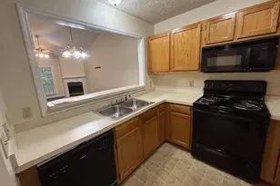 3411 Lainey Ln, Fayetteville, NC 28314 - Photo 9