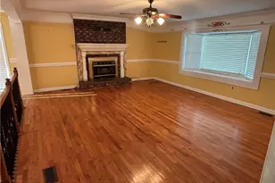 3553 Hayfield Rd, Wade, NC 28395 - Photo 9