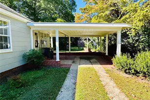 1007 Jenkins St, Lumberton, NC 28358 - Photo 31