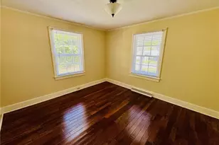 1007 Jenkins St, Lumberton, NC 28358 - Photo 7