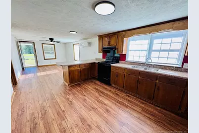 790 Old Whiteville Road, Lumberton, NC 28358 - Photo 11