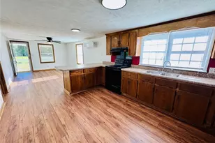 790 Old Whiteville Rd, Lumberton, NC 28358 - Photo 11