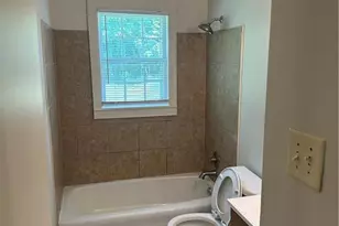 6517 Portsmouth Dr, Fayetteville, NC 28314 - Photo 7