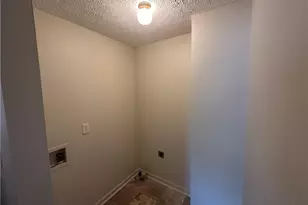 6517 Portsmouth Dr, Fayetteville, NC 28314 - Photo 13