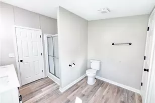 2915 McLean Chapel Church Rd, Bunnlevel, NC 28323 - Photo 17