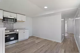 6546 Roslin Farm Rd, Hope Mills, NC 28348 - Photo 19