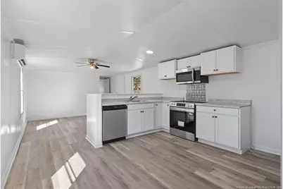 6546 Roslin Farm Road, Hope Mills, NC 28348 - Photo 15