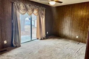 825 Fresno Dr, Fayetteville, NC 28303 - Photo 5