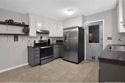 9558 Holbrook Lane, Fayetteville, NC 28314 - Photo 11