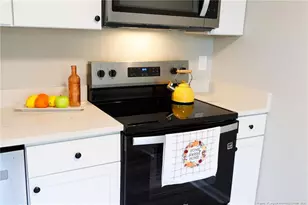 5924 Lakeridge Dr, Fayetteville, NC 28304 - Photo 9