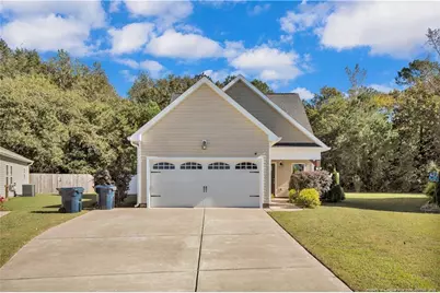 127 Cove Pl Place, Clinton, NC 28328 - Photo 1