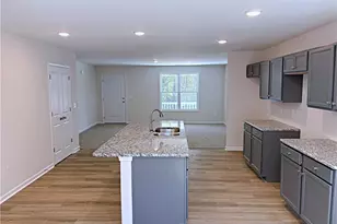 224 Appaloosa Dr, Spring Lake, NC 28390 - Photo 3