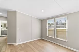 1334 E Green Springs Rd, Parkton, NC 28371 - Photo 7