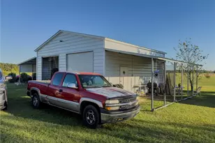 145 Pinto Dr, Lumberton, NC 28360 - Photo 3