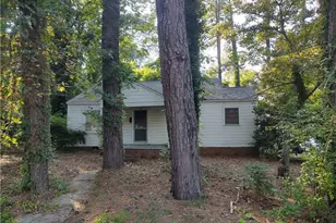 406 Courtland Dr, Sanford, NC 27330 - Photo 5