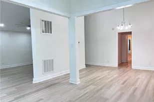 305 Reid Ct, Fayetteville, NC 28314 - Photo 5