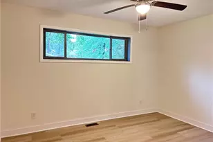 305 Reid Ct, Fayetteville, NC 28314 - Photo 13