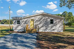 1340 George Perry Lee Rd, Dunn, NC 28334 - Photo 9