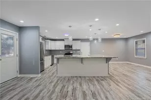 6905 Pine Creek Ct, Fayetteville, NC 28314 - Photo 13