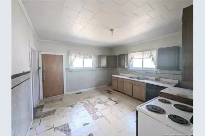 128 Dawkins Street, Rockingham, NC 28379 - Photo 11