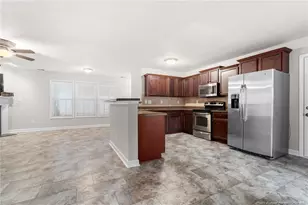 2813 Blockade Runner Dr, Fayetteville, NC 28306 - Photo 13