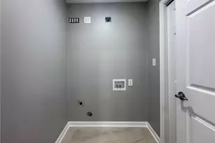 3601 Cliffridge Dr, Lumberton, NC 28358 - Photo 27