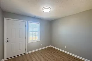 3601 Cliffridge Dr, Lumberton, NC 28358 - Photo 33