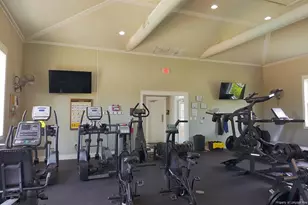 102 Graduate Ct, Spring Lake, NC 28390 - Photo 13