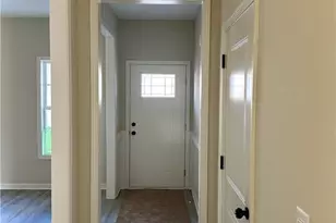 7001 Summerlin Dr, Fayetteville, NC 28306 - Photo 5