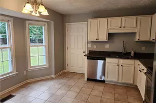 3500 Cokefield Dr, Fayetteville, NC 28306 - Photo 7