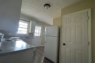 405 Chavis St, Pembroke, NC 28372 - Photo 7