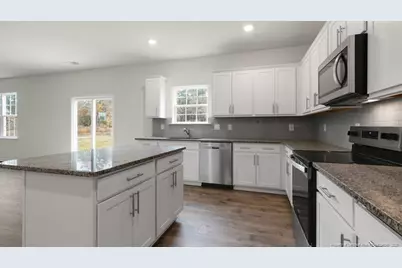 1043 Misty Creek Drive, Aberdeen, NC 28315 - Photo 13