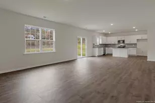 1043 Misty Creek Dr, Aberdeen, NC 28315 - Photo 9