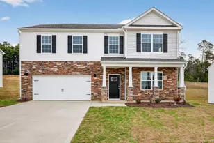 1043 Misty Creek Dr, Aberdeen, NC 28315 - Photo 1