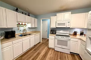 97 Cliffdale Ct, Cameron, NC 28326 - Photo 9