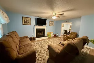 97 Cliffdale Ct, Cameron, NC 28326 - Photo 3