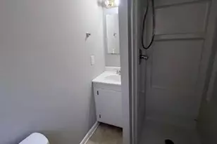 6409 Waverly Ct, Fayetteville, NC 28304 - Photo 9