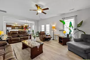 302 Cornhill Rd, Fayetteville, NC 28312 - Photo 15