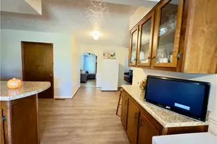 4506 Tobacco Rd, Orrum, NC 28369 - Photo 7