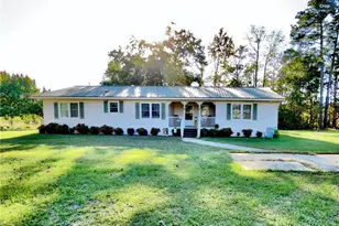 4506 Tobacco Rd, Orrum, NC 28369 - Photo 1