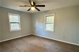 6333 Marykirk Dr, Fayetteville, NC 28304 - Photo 9