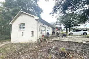 310 Old Hertford Ln, Spring Lake, NC 28390 - Photo 3