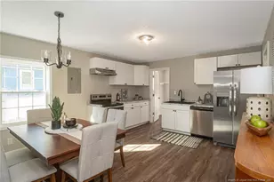 102 N 17th St, Erwin, NC 28339 - Photo 5