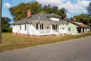 102 N 17th St, Erwin, NC 28339 - Photo 29