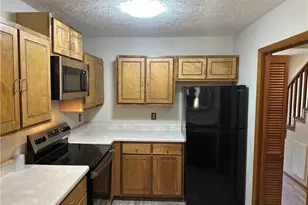 1202 Huntsman Ct, Fayetteville, NC 28303 - Photo 7